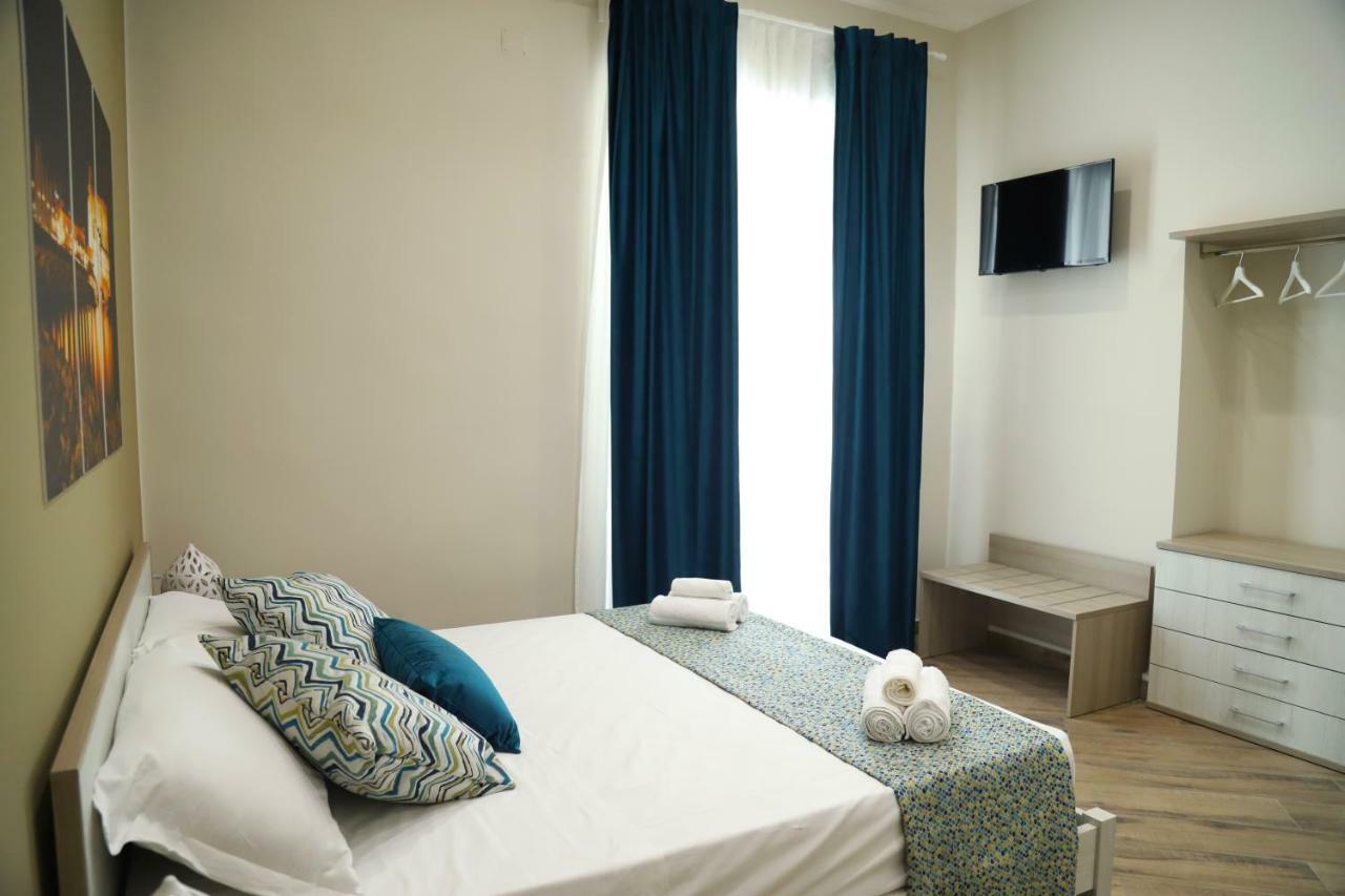 Apartmán Domus Cordis Napoli Exteriér fotografie